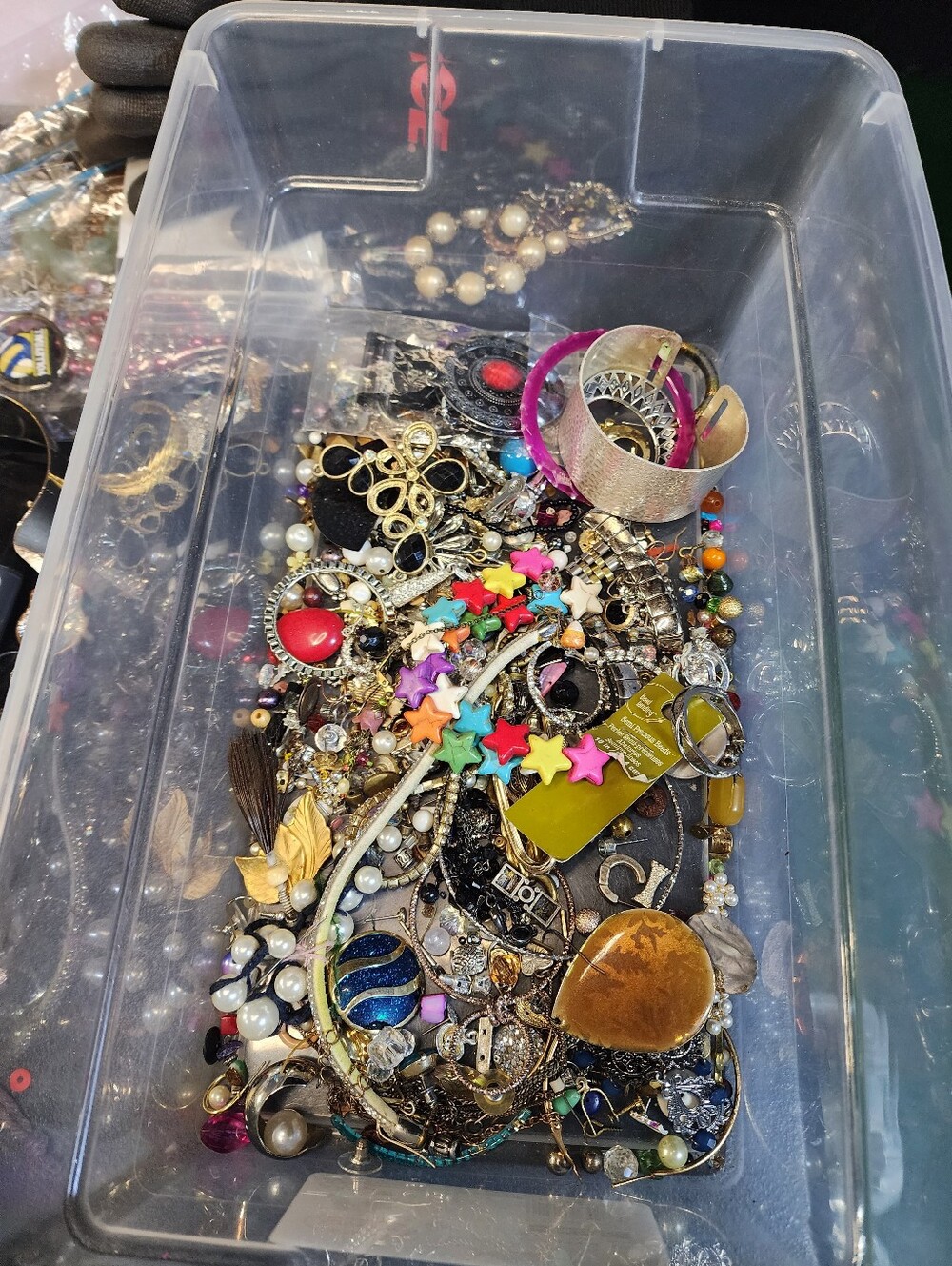 1lb Mixed Jewelry For Crafting May Or May Not Have Matches